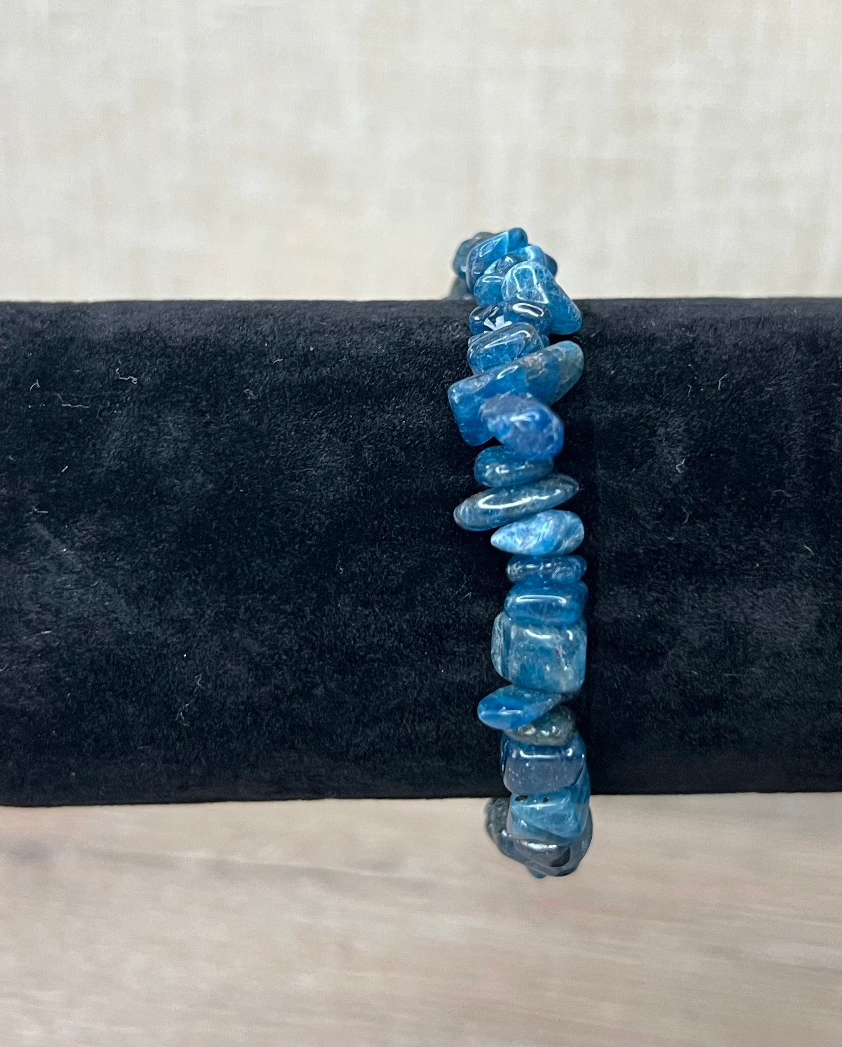 BRACELET BAROQUE APATITE BLEUE